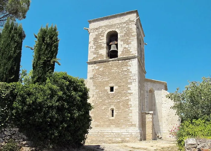 Holiday Home Le Cèdre - MBE101